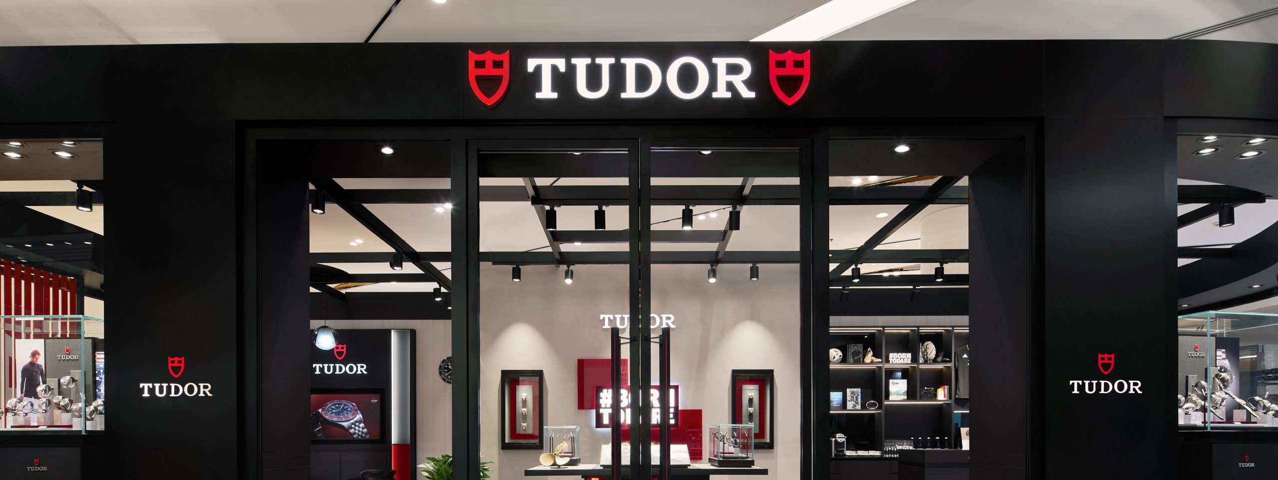 ยินดีต้อนรับสู่ TUDOR Boutique แห่งใหม่ที่สยามพารากอน